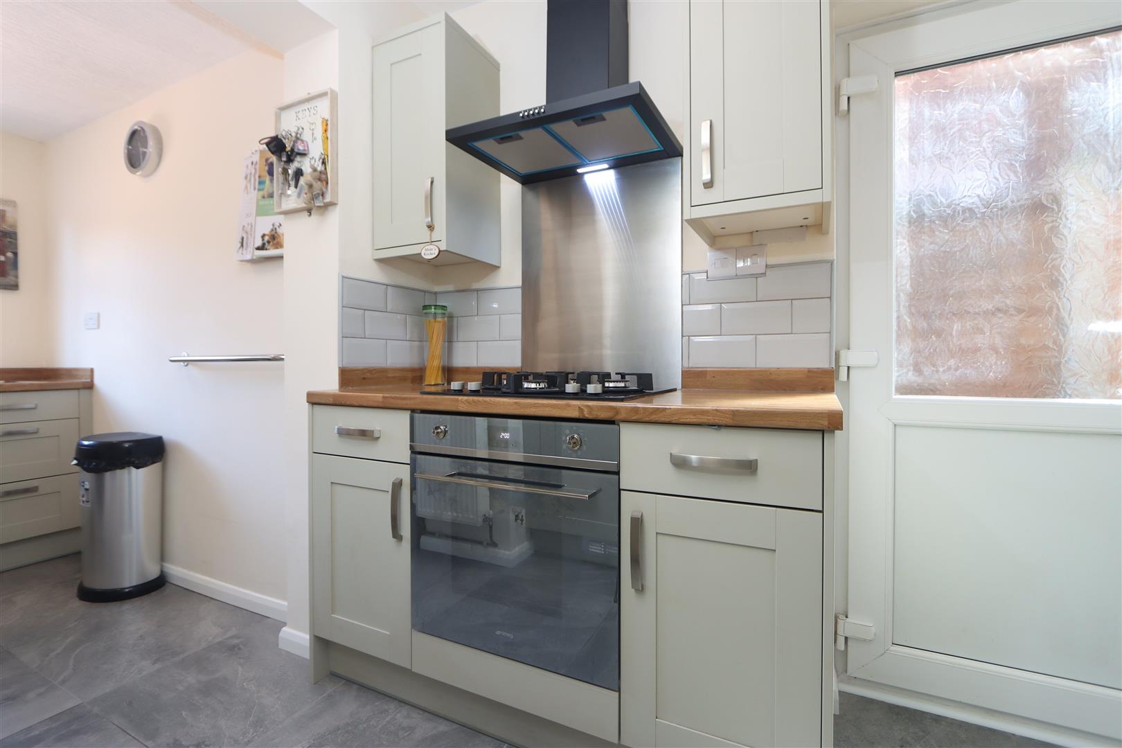 4 bed property in Rosemary Road, Kidderminster